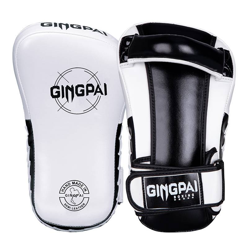 Child foot target -- black and white pair (2)